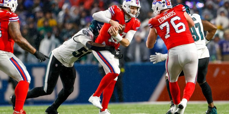 Eagles-Bills snap counts: Jalyx Hunt was efficient