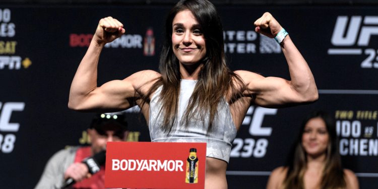 Former champion returns in rematch at UFC Seattle