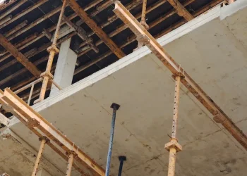 On Tutor Perini Project, Floor Slab Deflection Problem Apparently Had No Clear Owner