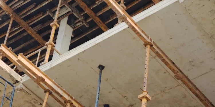On Tutor Perini Project, Floor Slab Deflection Problem Apparently Had No Clear Owner