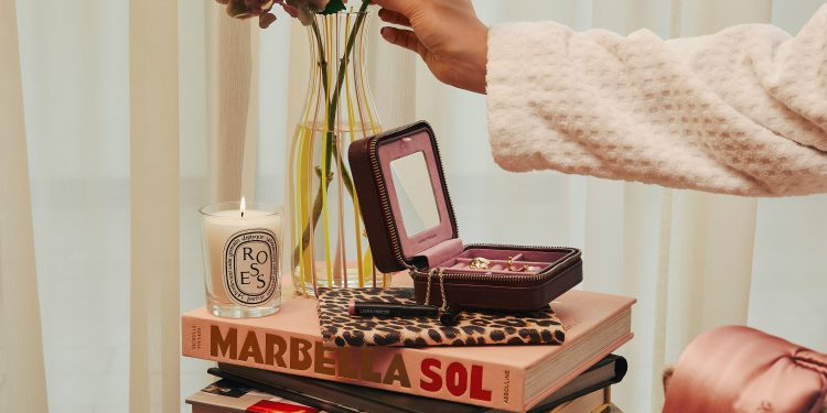55 Best Gifts for Women 2025 You Can Shop Last-Minute: Ideas for Wives, Moms, Girlfriends, & BFFs