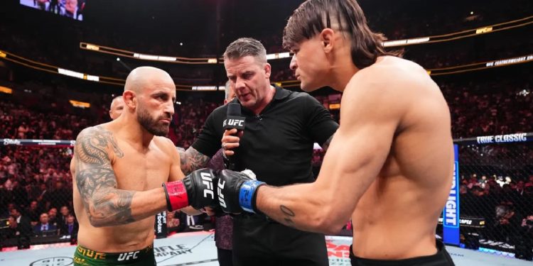 UFC 325 bonuses: Title bout earns Fight of the Night