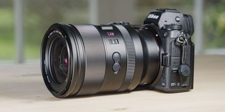 I tested the Viltrox 35mm f/1.2 LAB for two months – photo assignments will never be the same again