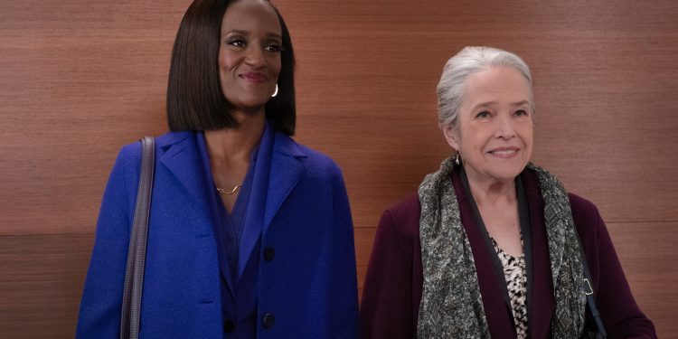 CBS’ NYE Special ‘Nashville’s Big Bash’ Hit By Tech Issues; Network Briefly Switches To ‘Matlock’ Rerun