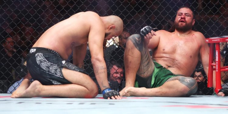 Dana White told how to save ‘dying’ UFC heavyweight division by former contender