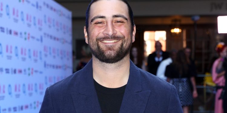 Noah Kahan Reflects on Year of ‘Change and Adaptation’ in Birthday Post