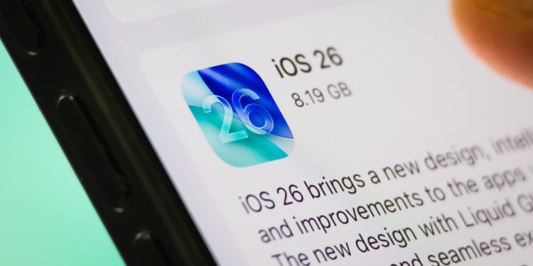 What Is The Oldest iPhone iOS 26 Still Supports?