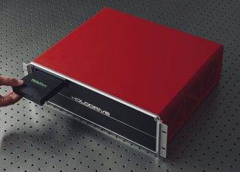 Holographic tape inches closer to mass market ahead of silica, ceramic media