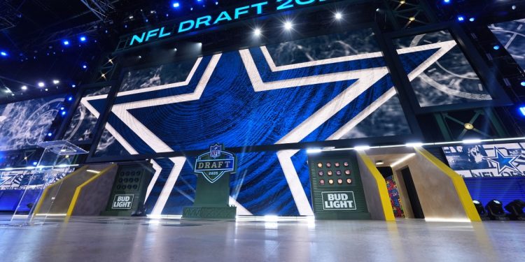 2026 NFL mock draft tracker: 40 mocks, 21 prospects for Dallas Cowboys