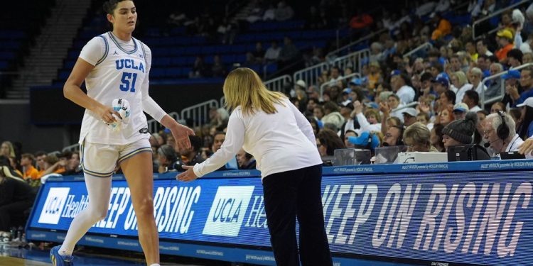 UCLA’s Close hails Betts’ mental health ‘courage’