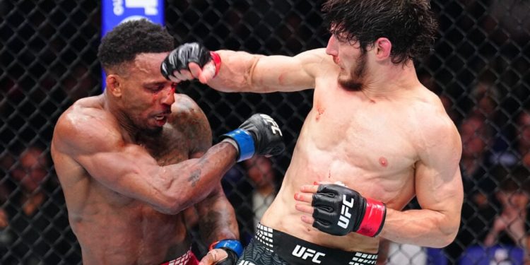 Movsar Evloev vs. Lerone Murphy result: Alex Volkanovski’s next opponent becomes clear at UFC London