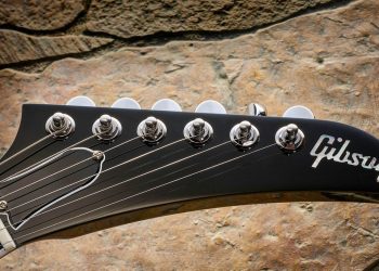 Is Gibson about to start making seven-strings and baritones? A NAMM tease all but confirms it
