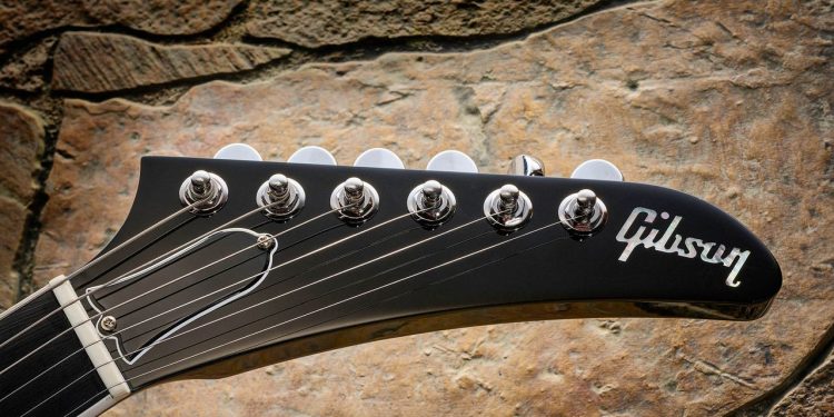 Is Gibson about to start making seven-strings and baritones? A NAMM tease all but confirms it