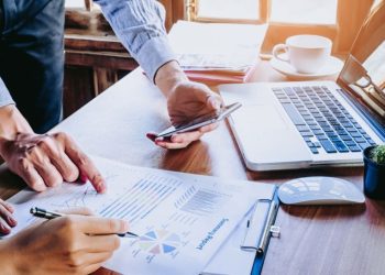 This tax-themed malvertising attack can blind security software before it arrives — and then unleashes ransomware