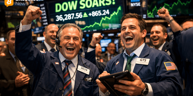 US Stocks Rally as Inflation Expectations Ease and Tech Stabilizes