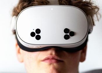 The Comedy Club at the End of the Metaverse