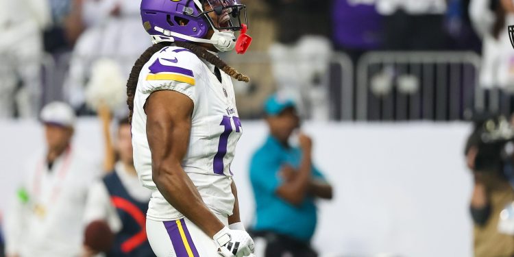 Ex-Vikings WR Finds a New Home in Tennessee