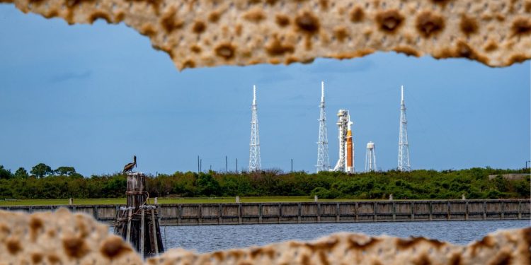 Why is the Artemis 2 rocket launch different from all other rocket launches?