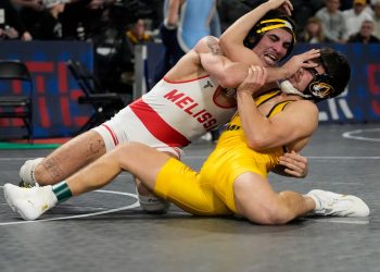 Anthony Ferrari Leaves Campbell for Transfer Portal to Chase 149-Pound Title