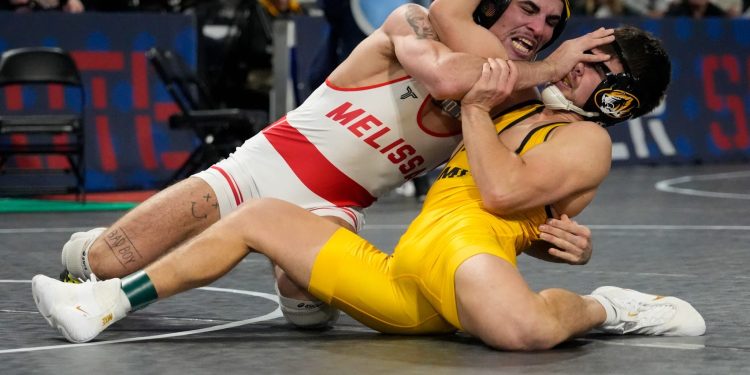 Anthony Ferrari Leaves Campbell for Transfer Portal to Chase 149-Pound Title