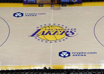 Analyst Draws Wild Comparison Between Lakers and Cowboys: ‘Ridiculously Exaggerated’