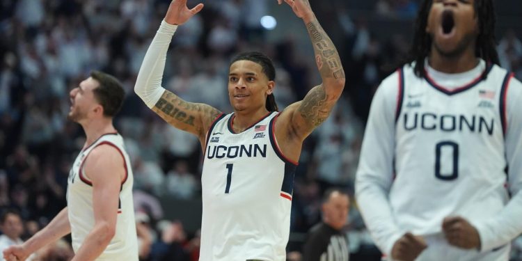 Unraveling Solo Ball’s decline: How under-the-radar wrist injury has led to UConn guard’s shooting woes