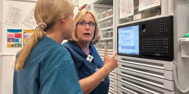 ‘You Aren’t Trapped’: Hundreds of US Nurses Choose Canada Over Trump’s America