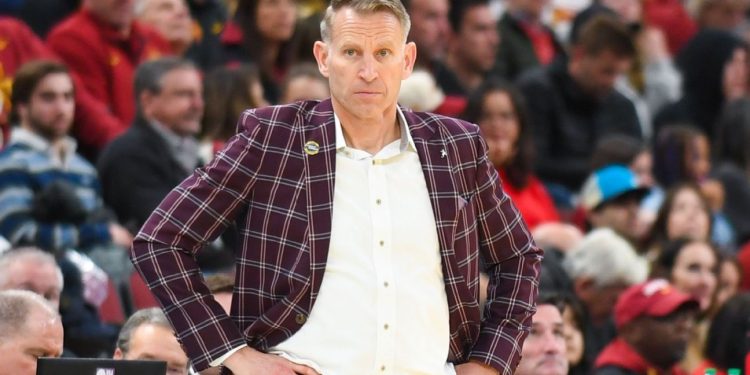 Bama makes Oats among 5 highest-paid coaches