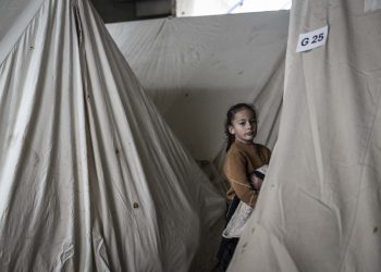 With One Million Displaced, Lebanon Turns to Digital Wallets for Aid