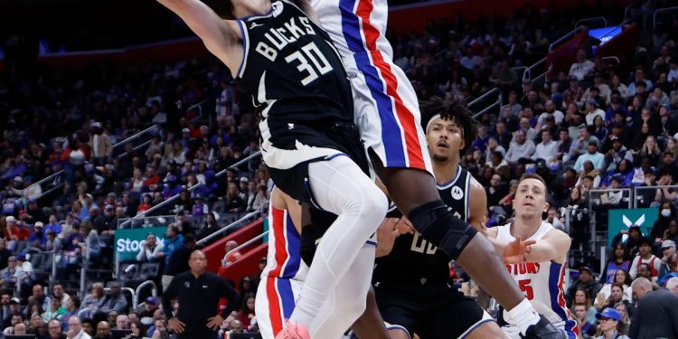 Cade Cunningham, Isaiah Stewart return for Pistons' blowout win vs Bucks