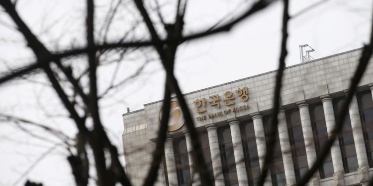 Bank of Korea to keep interest rates steady at 2.50% through 2026: Reuters poll 