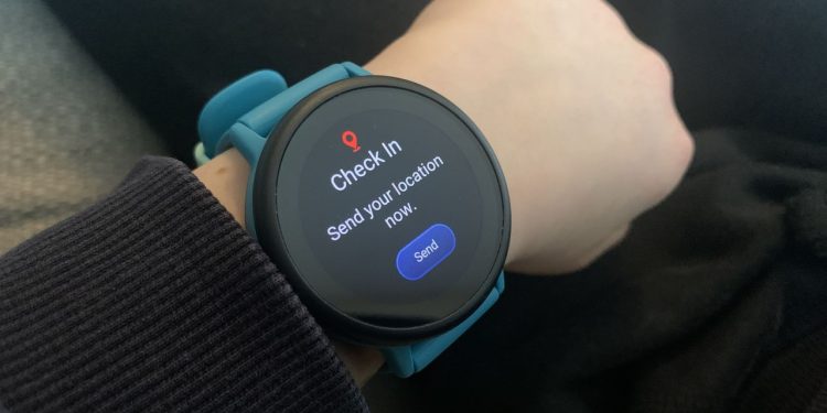 My pre-teen son tested the Garmin Bounce 2 to see if it’s really the top smartwatch for kids
