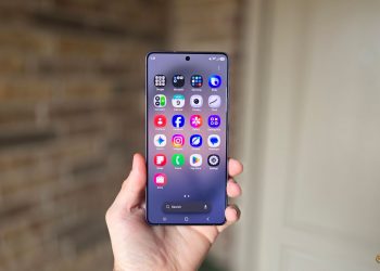 Why closing background apps on your phone is outdated advice that backfires