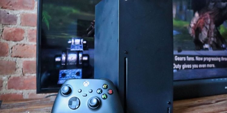 Huge shakeup at Xbox as CEO and president both leave