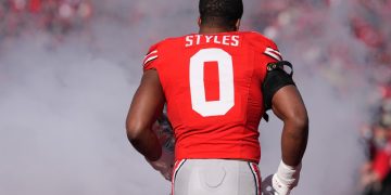 Why so many mocks would have Cowboys making same trade for same player