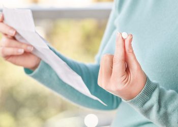 FDA OKs Safety Warning Update for Menopause Hormone Therapies