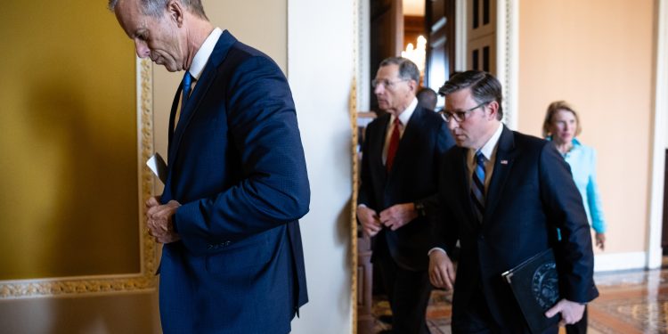 Senate Republicans ‘syncing’ immigration funding plan with House GOP