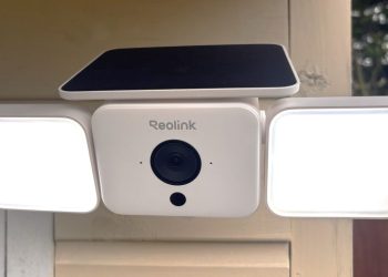 The Reolink Solar Floodlight Cam floods your property with dazzling light to deter would-be burglars