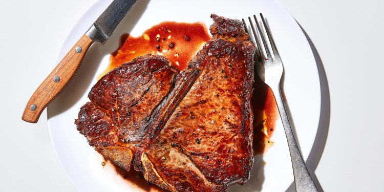 What’s the Best Diet to Live to 100? It’s Probably Not What You Think.