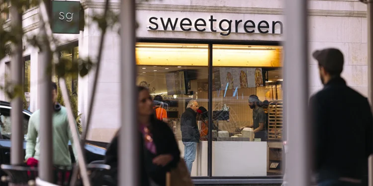 Sweetgreen Adds Cheaper Menu Items as It Scrambles to Win Back Fans