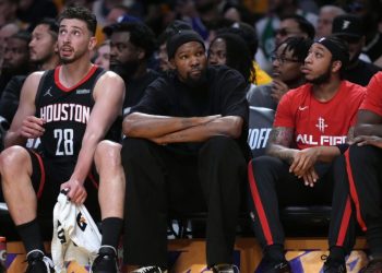Rockets Have ‘Optimism’ Durant Will Play Against Lakers Tuesday