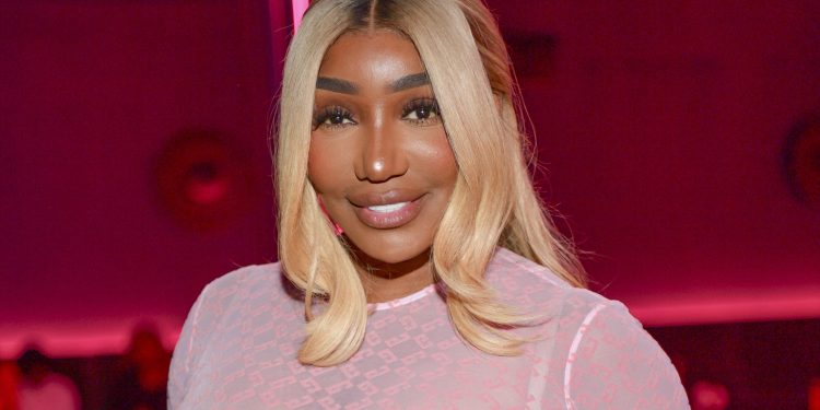 Nene Leakes Sets The Record Straight On Her Relationship Status After Kissing Clip Sparks Reactions (VIDEOS)