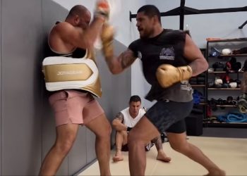 VIDEO | Alex Pereira unleashes ‘scary’ heavyweight power ahead of UFC White House return