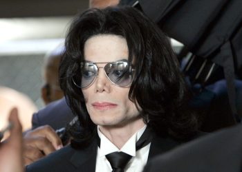 Michael Jackson Former Family Friends Reportedly Sue His Estate For Alleged Sex Trafficking & Abuse