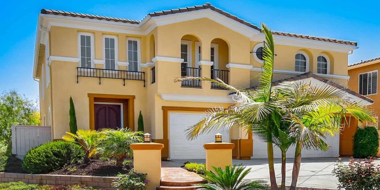 The Typical U.S. Homeowner Hangs Onto Their House For 12 Years. In Los Angeles, It’s 20 Years.