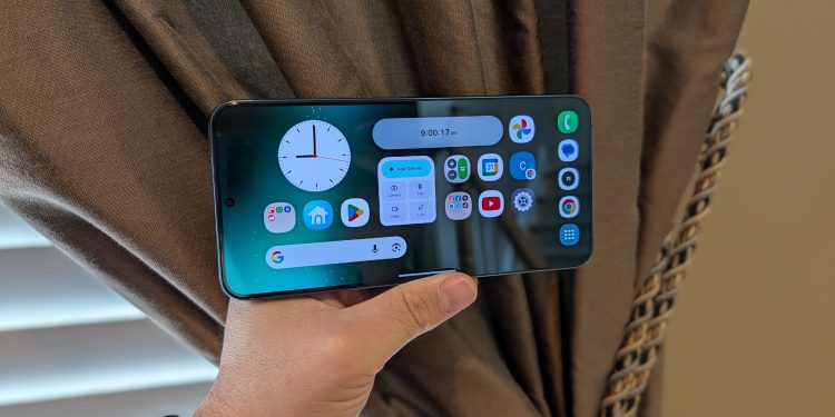 Your Samsung phone has a hidden tablet mode — here’s how to unlock it