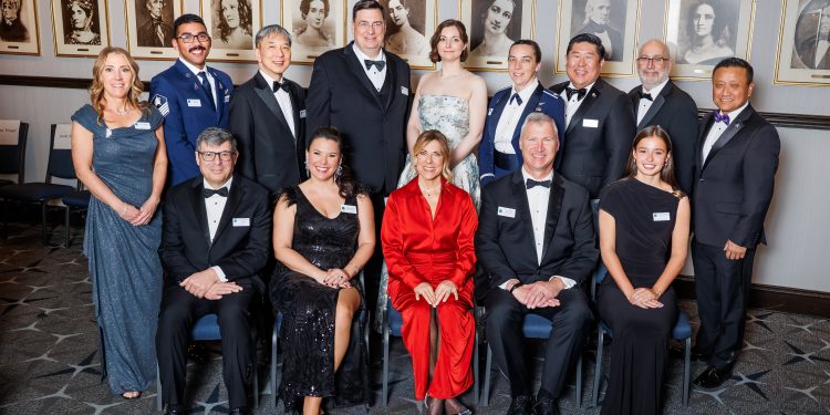 Johnson Leaders Honored by National Space Club & Foundation 