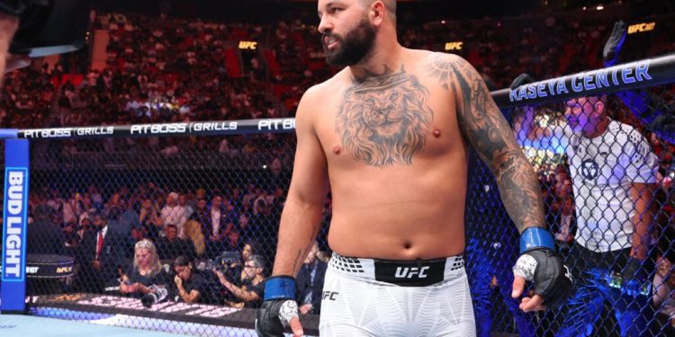Josh Hokit’s coach admits concerns over Derrick Lewis White House bout due to fan-friendly style