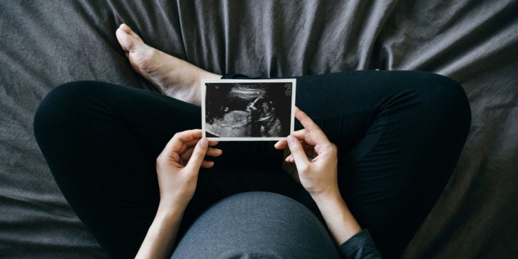 As US Birth Rate Falls, Feds’ Response May Make Pregnancy More Dangerous