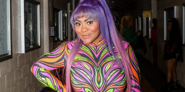 Been HER! Nivea Popped Out Serving Bawdy & The TL Can’t Stop Watching (VIDEOS)